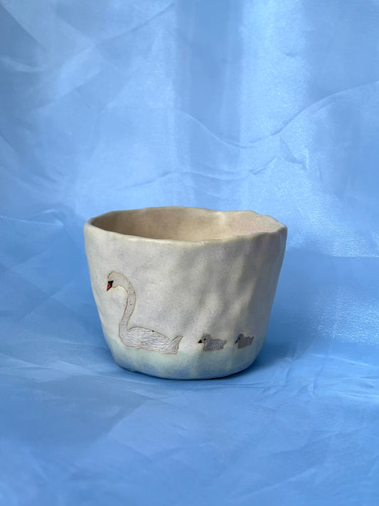 Mama Swan Cup